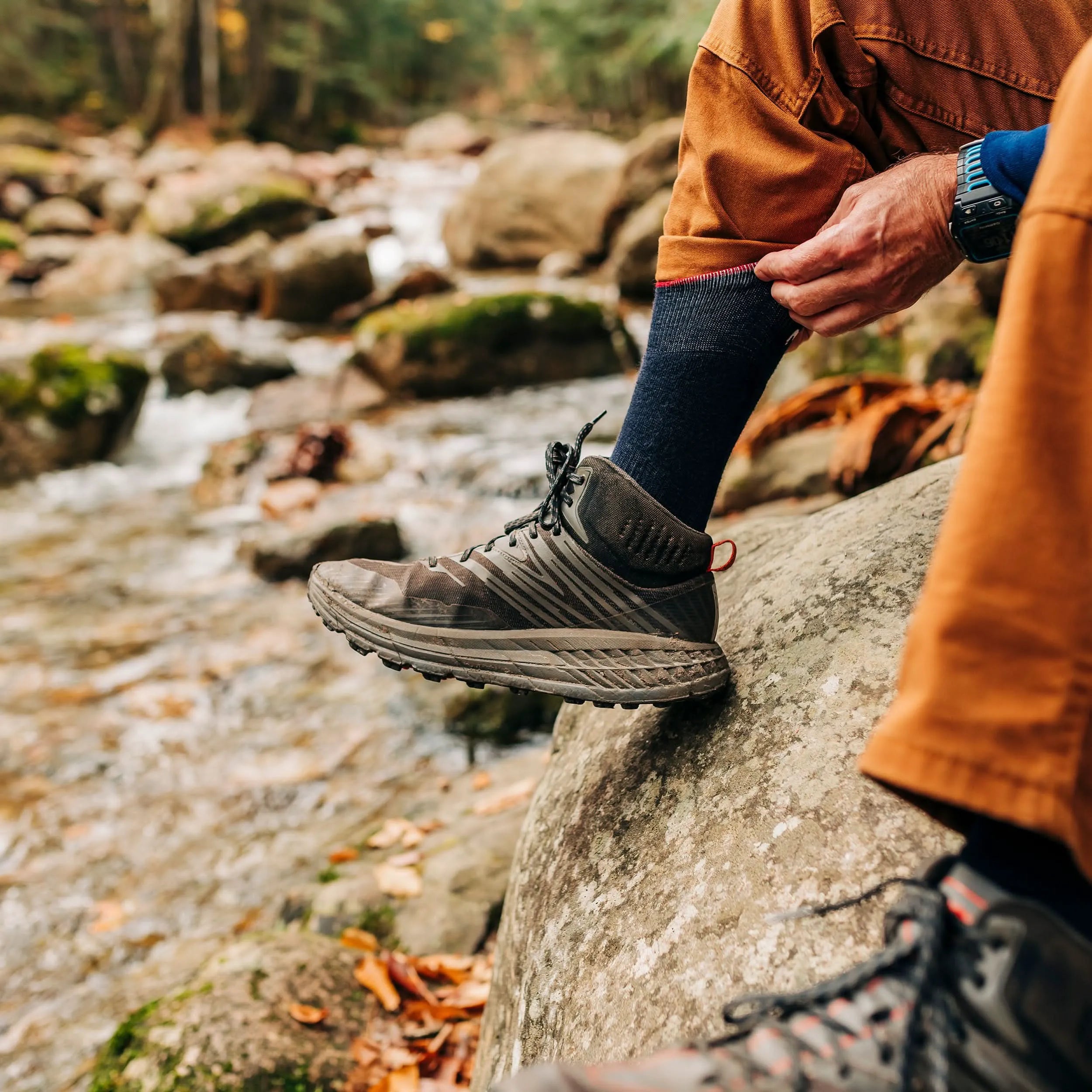 Lightweight Mountain Heritage Crew Wool Socks